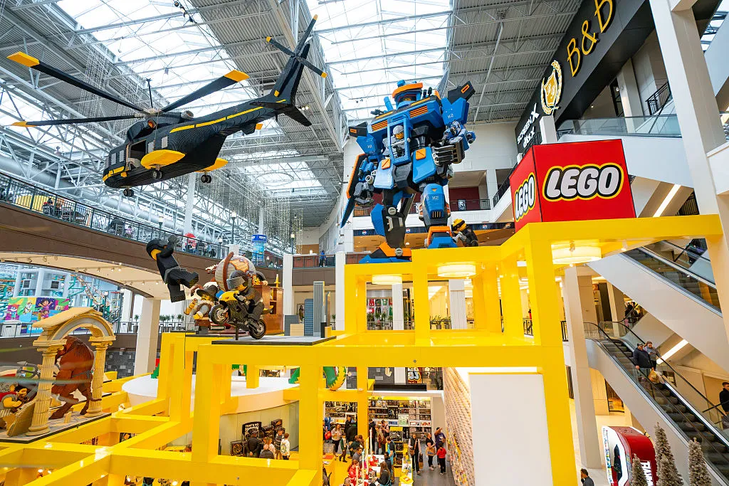 Lecciones de la Crisis de LEGO: La Importancia de Aprender a Decir 'No' en los Negocios
