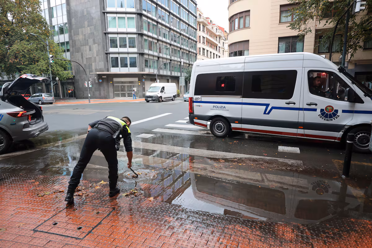 Aemet activa alerta roja en Badajoz y extiende aviso en Girona hasta la madrugada del lunes