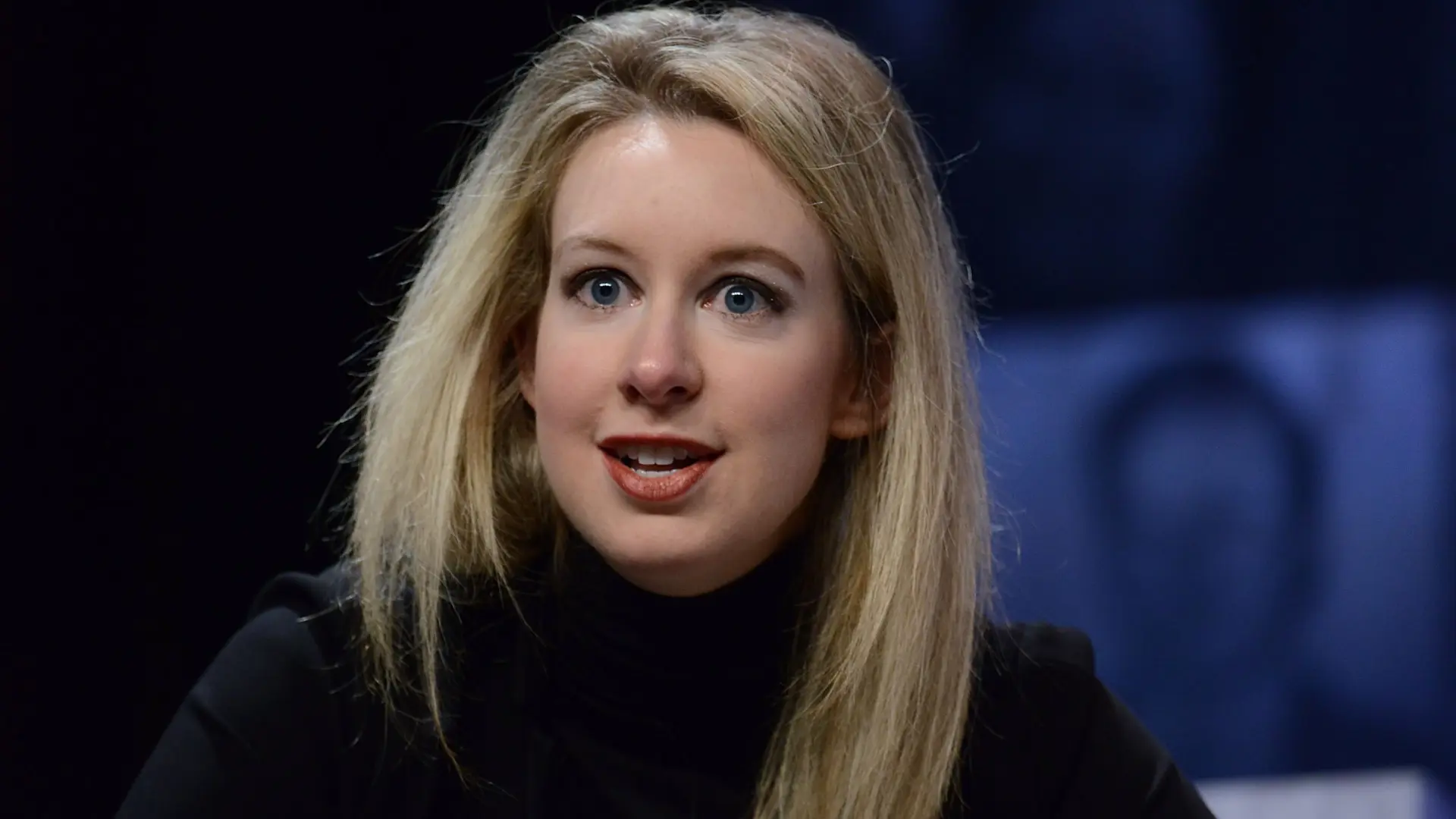 La historia del escándalo de Theranos y Elizabeth Holmes ahora en la gran pantalla