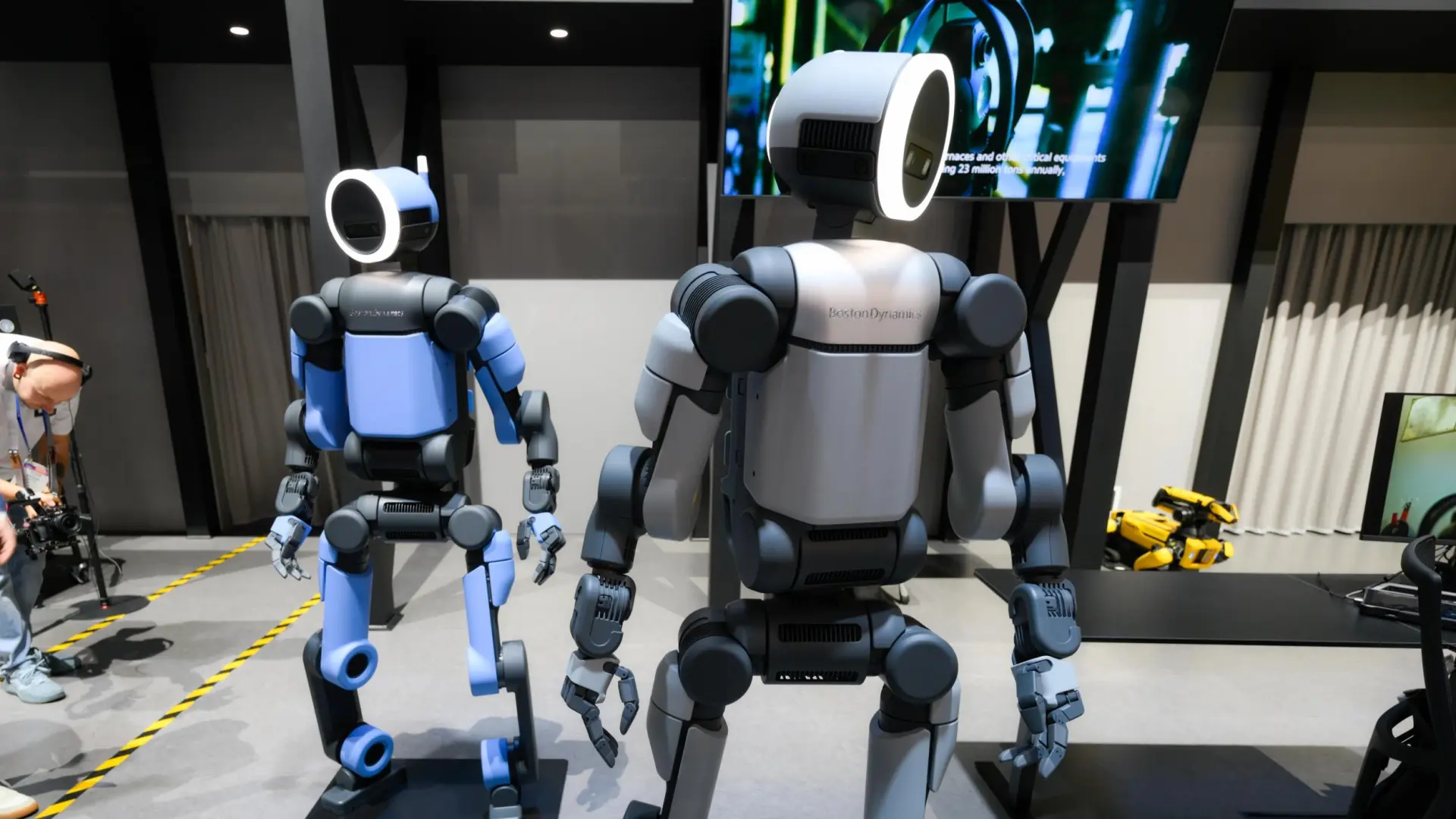 Atlas, el robot humanoide, presenta su nueva mano capaz de manejar herramientas industriales