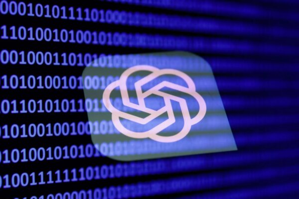 OpenAI implementará una marca de agua invisible en ChatGPT y Codex para cumplir con la nueva Ley de IA de la UE.