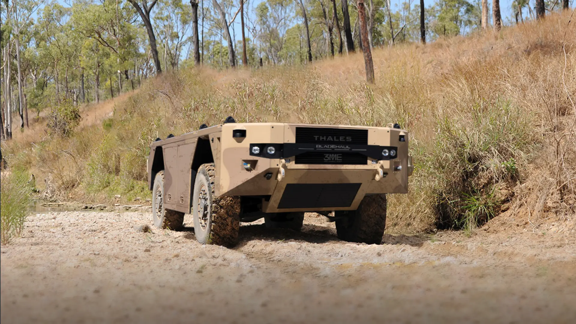 Thales Australia y 3ME Technology presentan el vehículo no tripulado más avanzado de Australia: híbrido, todoterreno y de gran capacidad