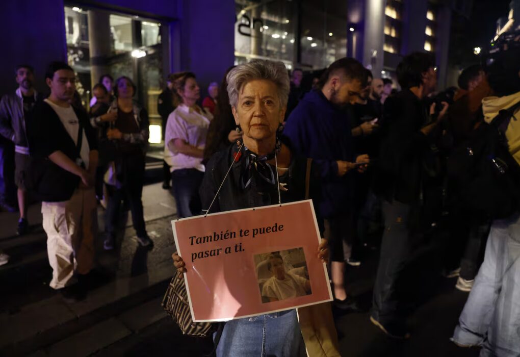 Líderes españoles expresan su pesar por el fallecimiento de Maricarmen, referente en la lucha contra los desahucios