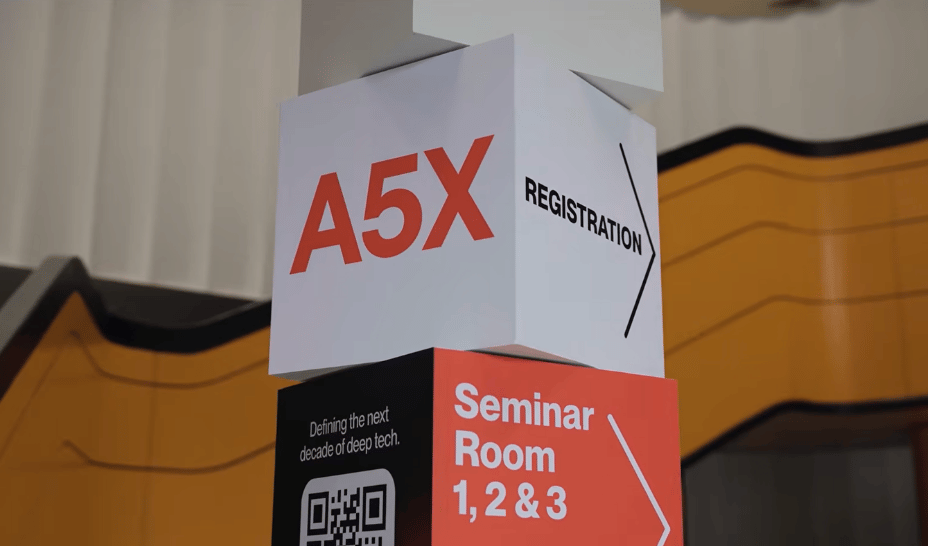 De laboratorio a lanzamiento: nuestra experiencia en la conferencia A5X en Singapur junto a NUSX.