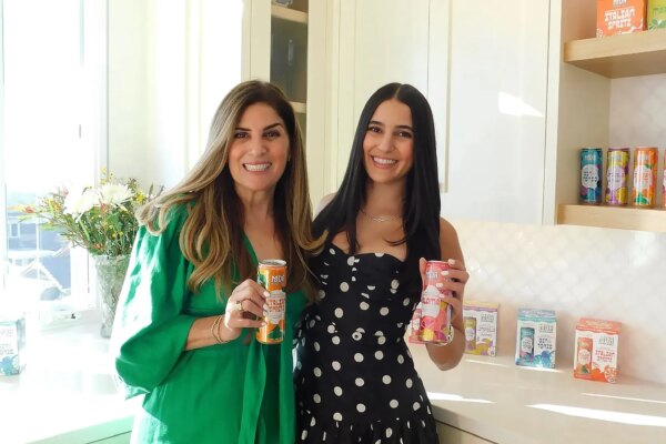 Madre e hija alcanzan $500,000 con su emprendimiento en menos de un año.