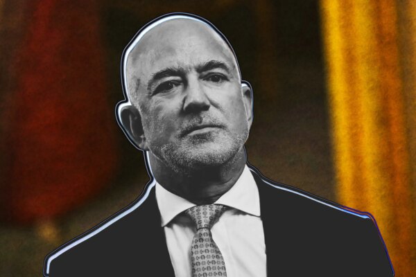 Jeff Bezos presenta una visión optimista sobre el futuro impulsado por la inteligencia artificial.