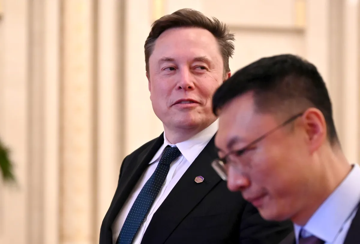 Elon Musk incrementa presión sobre Ambani por retraso en el lanzamiento de Starlink en India