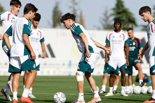 Mou toma una decisión clave respecto a Thiago en el ámbito del fútbol profesional.