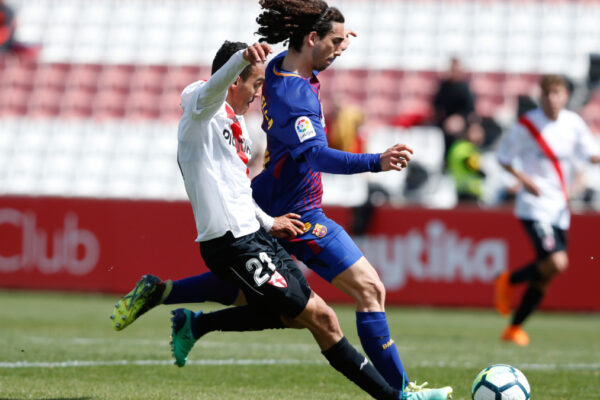 Cucurella marca la pauta en su más reciente partido profesional
