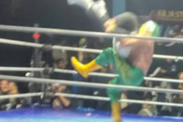 Luchador acaba con la vida de un árbitro en el ring tras utilizar una llave prohibida