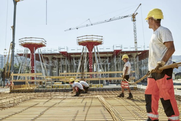 Austria abre oportunidades laborales para españoles con salarios superiores a 5.000 euros: descubre los empleos disponibles