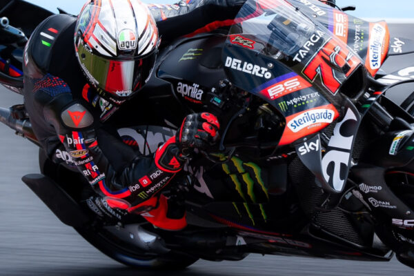 Bezzecchi y Aprilia inician con éxito la temporada en Indonesia