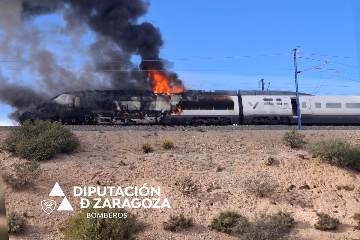 Incidentes en el tren de alta velocidad Madrid-Barcelona: demoras y cancelaciones tras incendio del día anterior