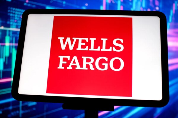 El CEO de Wells Fargo minimiza preocupaciones sobre la IA y asegura estabilidad en los depósitos.