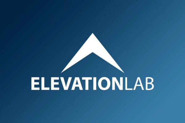 Elevation Lab se disculpa por inconvenientes y reafirma su compromiso con la calidad.