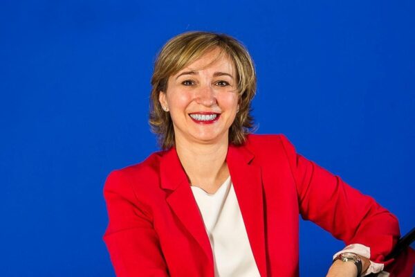 El impacto de Elena Burguete en la dirección de Ford Iberia: una historia de liderazgo y transformación