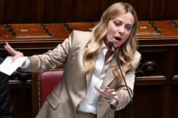 Meloni provoca una división en el mercado europeo del carbono, debilitando la agenda ambiental