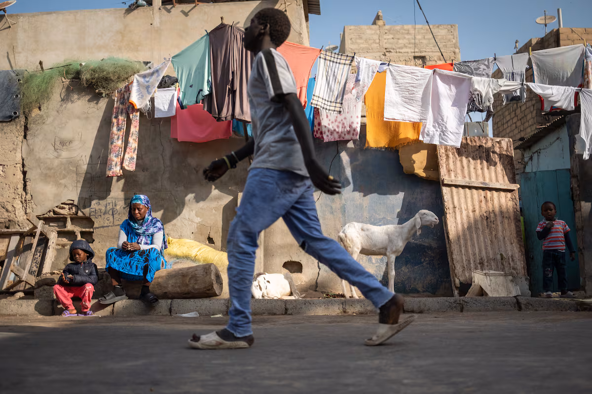 Las reformas en Senegal enfrentan obstáculos por conflictos internos y una abrumadora deuda nacional