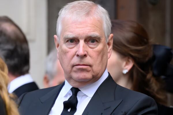 La policía del Reino Unido temía la destrucción de pruebas por parte de Andrés de Inglaterra ante posibles registros en sus propiedades.