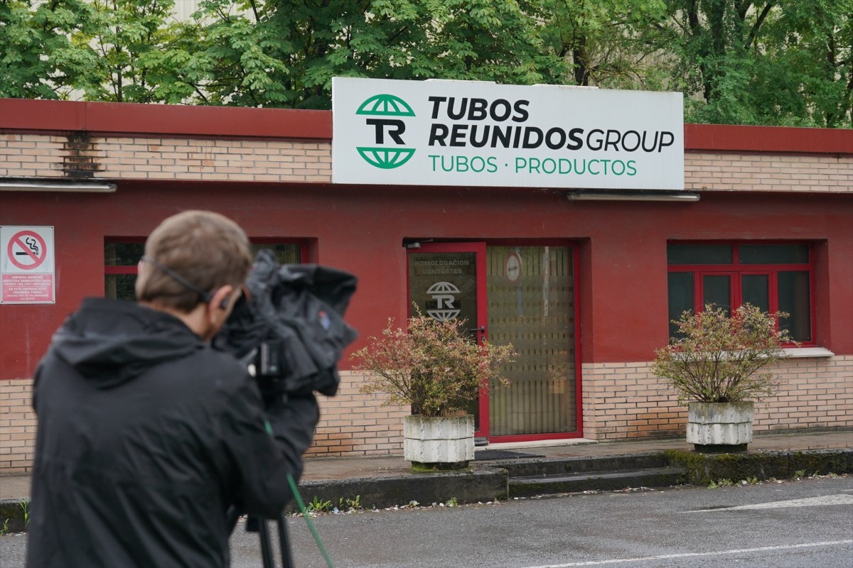 Tubos Reunidos selecciona cinco propuestas que incluyen reducciones y un monto de 27,5 millones.