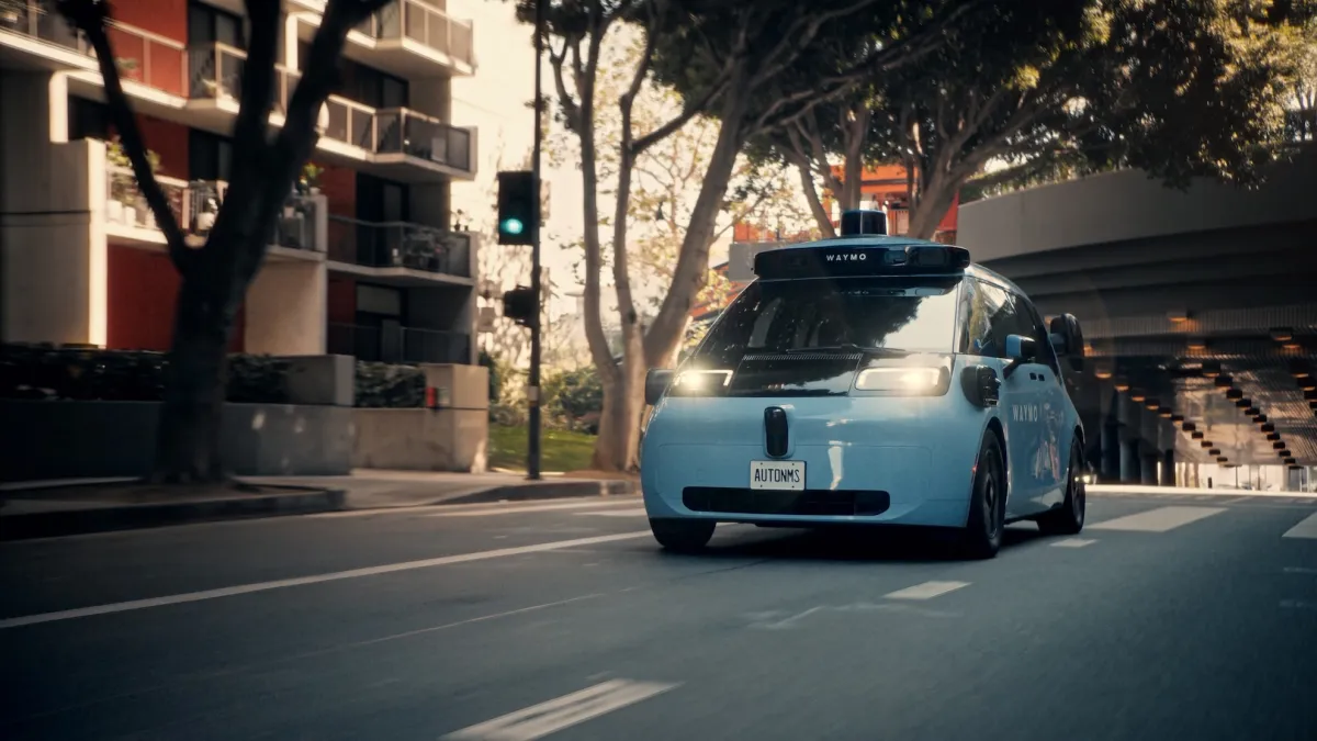 Los robotaxis de Waymo se expanden hacia el mercado canadiense
