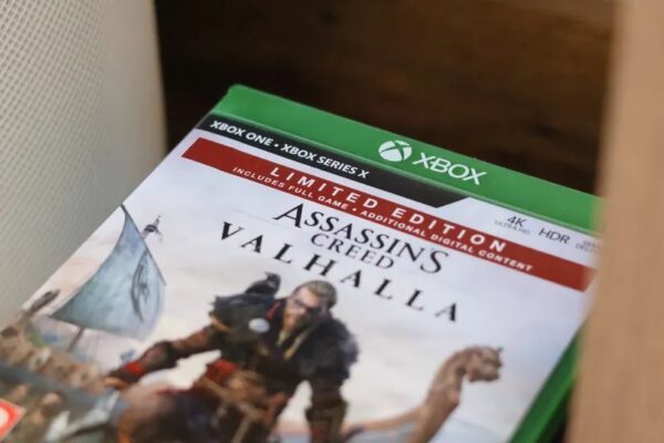 Nueva legislación en Nueva York promueve la propiedad de videojuegos por parte de los consumidores y garantiza su funcionalidad tras el fin del soporte.