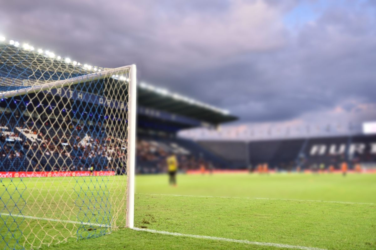 Clubes españoles piden mayor control económico en LALIGA tras la crisis financiera del fútbol inglés