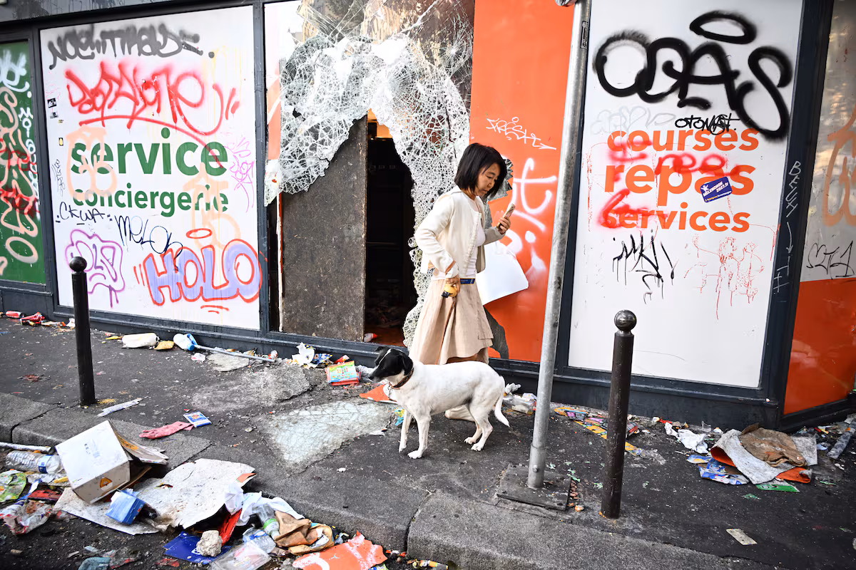 Francia evalúa el impacto del mayor estallido de violencia en décadas: 2.000 arrestos y más de mil comercios afectados