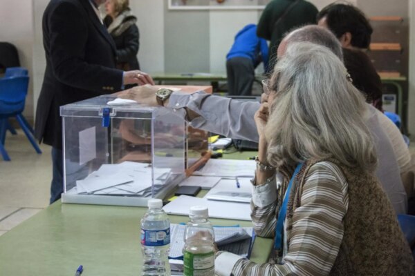 Derechos laborales: permisos y reducción de jornada para miembros de mesas electorales