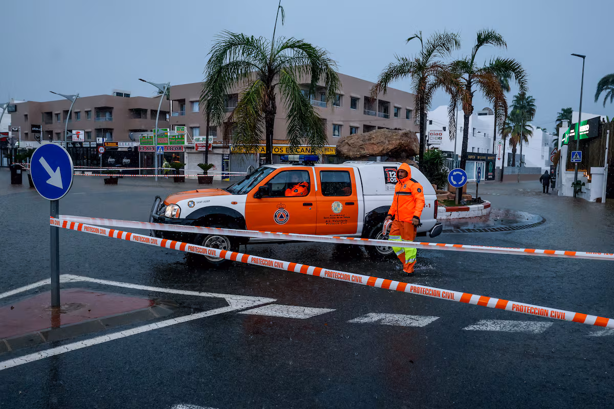 La UME activa su presencia en Ibiza y Mallorca para abordar los efectos de la DANA 'Adam' en España