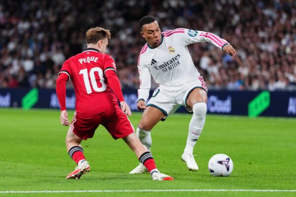 Partido en Vivo: Real Madrid y Sevilla Inician con Equilibrio y Oportunidades Limitadas