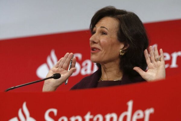 Santander y Nvidia unen fuerzas para implementar inteligencia artificial en el sector bancario.