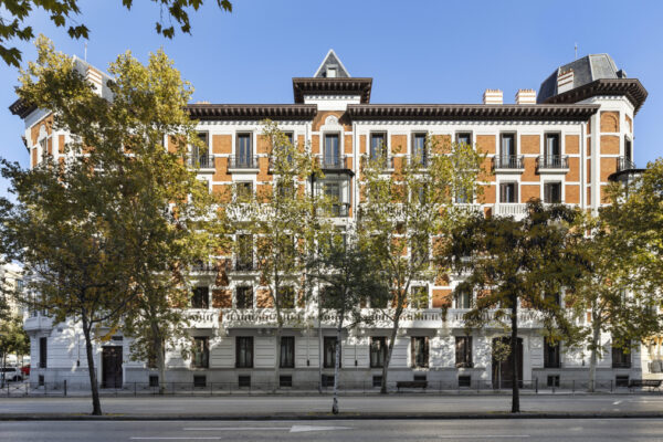 Descubre los exclusivos apartamentos de lujo con servicios hoteleros en Chamberí