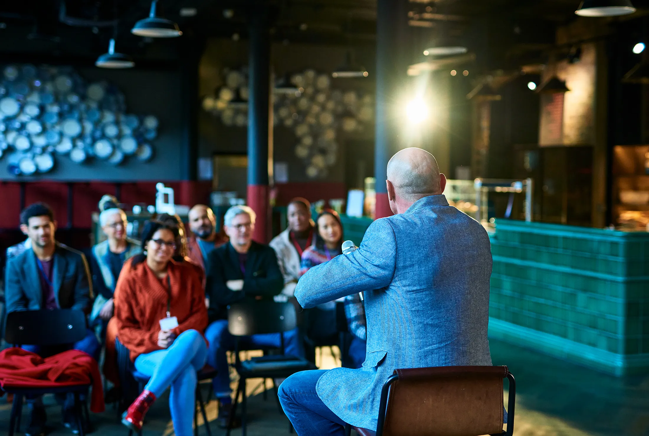 Claves para seleccionar al orador ideal para tu próximo evento: 6 preguntas esenciales