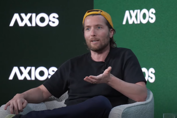El CEO de Hugging Face advierte sobre la inexactitud del documental de Netflix sobre el hackeo de OpenAI.