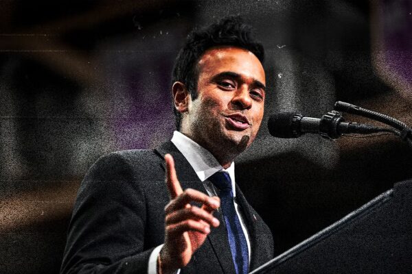 Controversia en redes: El anuncio de Vivek Ramaswamy que involucra a la madre de un candidato genera críticas por su dureza.