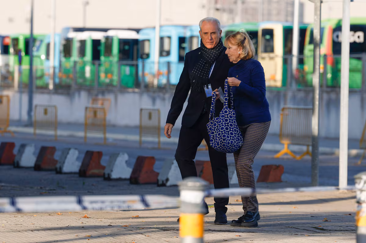 Esperanza Aguirre defiende el proyecto de golf en el Canal mientras se separa de las irregularidades en el caso de Ignacio González