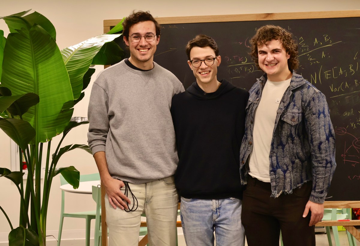 Flapping Airplanes, un laboratorio de IA de un año, consigue $1,000 millones y alcanza una valoración de $6,000 millones.
