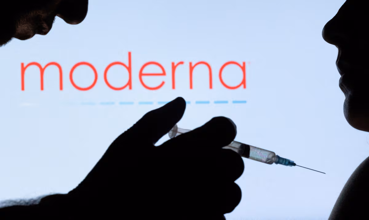 Caen las acciones de Moderna y Merck por revelación de datos sobre la vacuna contra el melanoma