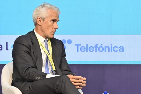 Telefónica lanza el primer ordenador cuántico en Madrid junto a IQM