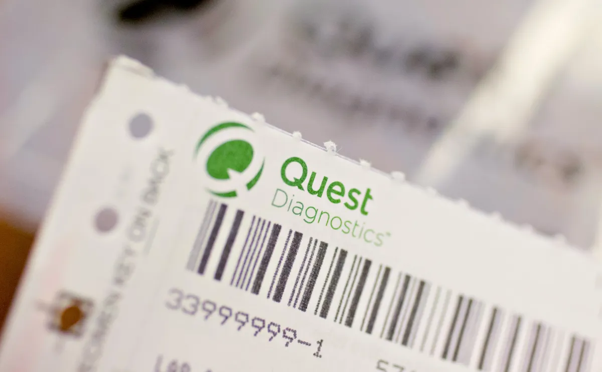 Quest Diagnostics revela violación de datos que expuso información personal y médica de pacientes