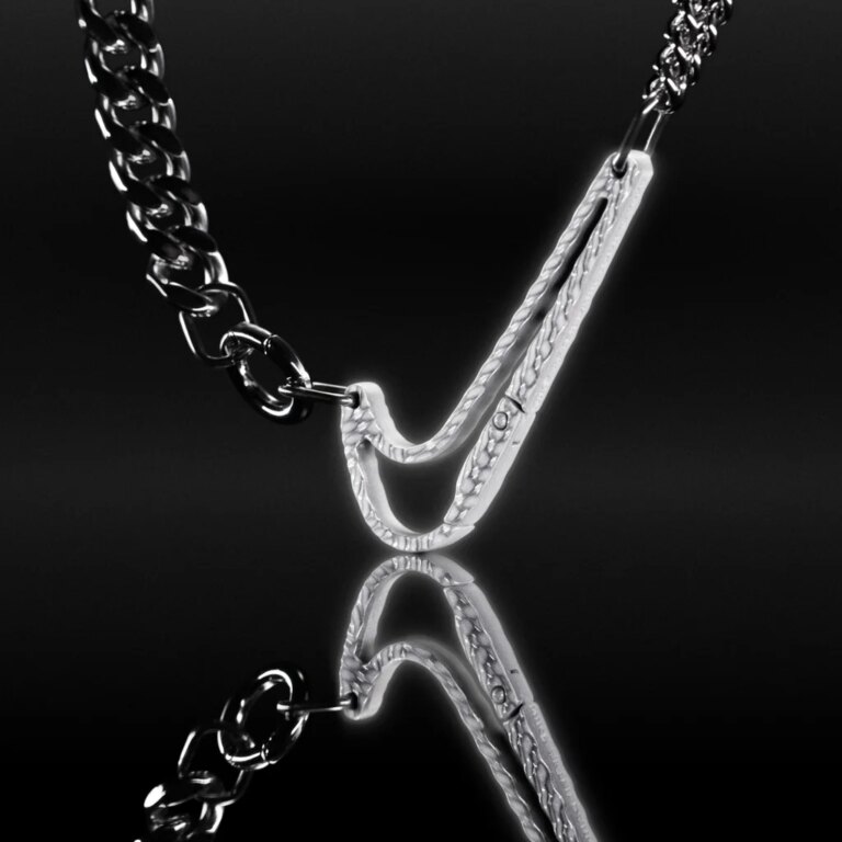 Nike presenta una medalla de carrera que se transforma en elegante joyería.