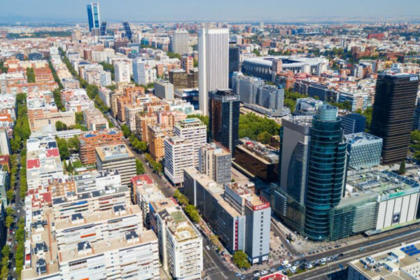 La desaceleración del crecimiento no afecta los precios máximos en el mercado