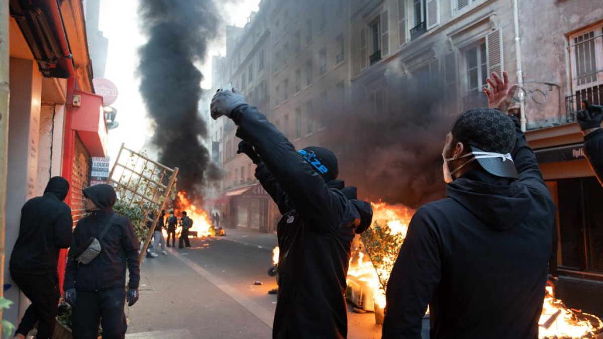 Bloqueo en la Ciudad: Manifestaciones Generan Desorden y Tensión