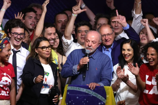 Lula triunfa en las elecciones presidenciales de Brasil