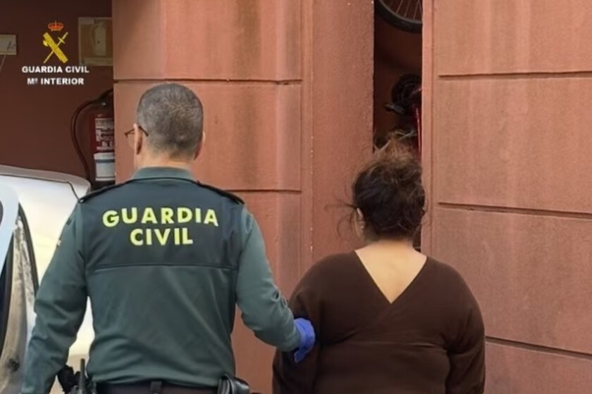 Arrestan a mujer en Cangas por defraudar más de 47.000 euros en un fraude bancario